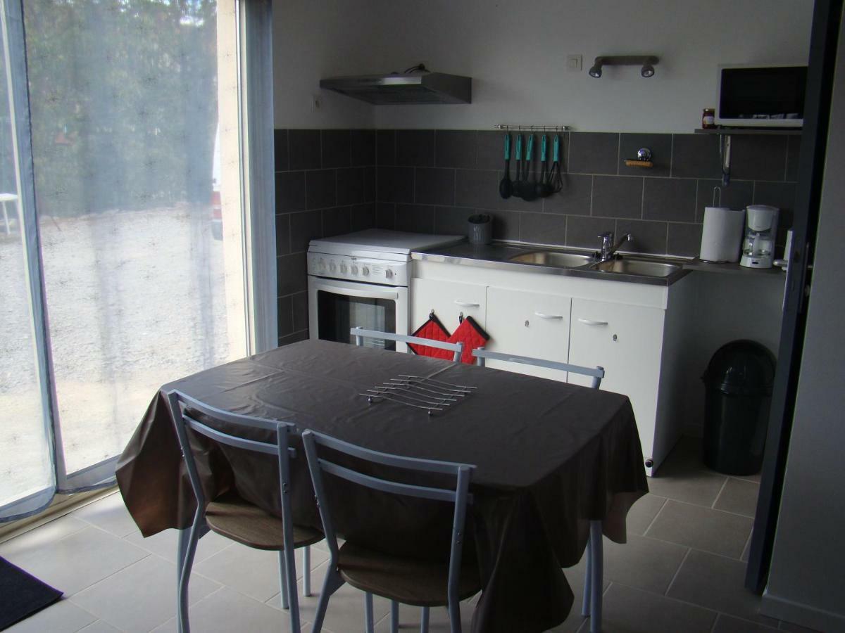 Studio/Gite Les Papillons Lablachere Exterior photo
